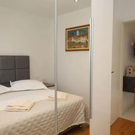 Dalmata D - Two Bedroom With Terrace *